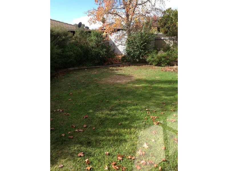 33 Gardenia Avenue, Lake Albert NSW 2650 Floorplan