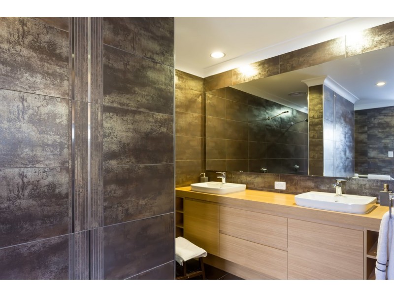 162 Brooklyn Drive, Bourkelands NSW 2650