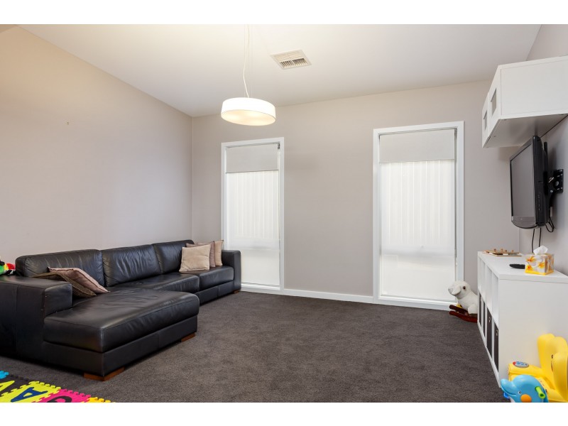 162 Brooklyn Drive, Bourkelands NSW 2650