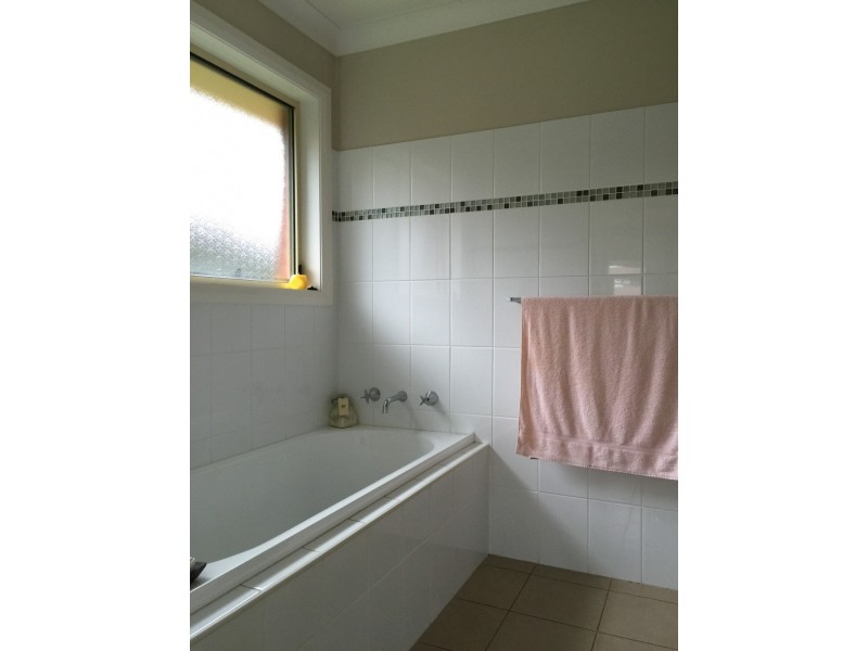 1/42 Bedervale Strreet, Wagga Wagga NSW 2650