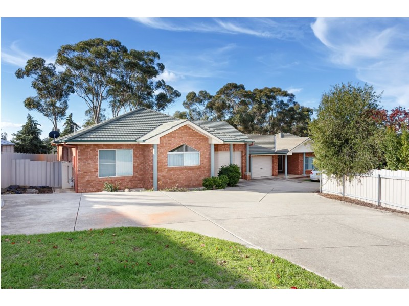 1/8 Keane Place, Wagga Wagga NSW 2650