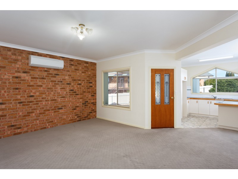 1/8 Keane Place, Wagga Wagga NSW 2650