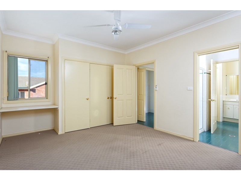 1/8 Keane Place, Wagga Wagga NSW 2650