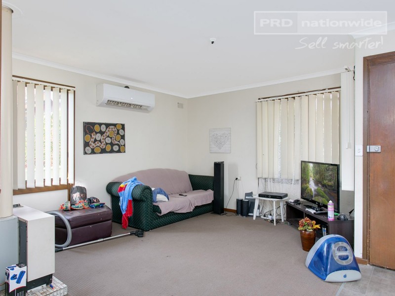 1 Connorton Avenue, Ashmont NSW 2650