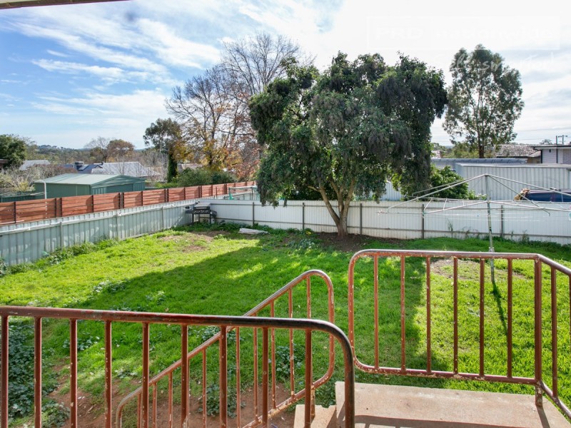 1 Connorton Avenue, Ashmont NSW 2650