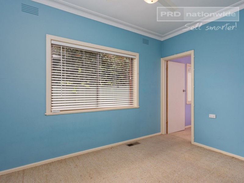 49 Kilpatrick Street, Kooringal NSW 2650