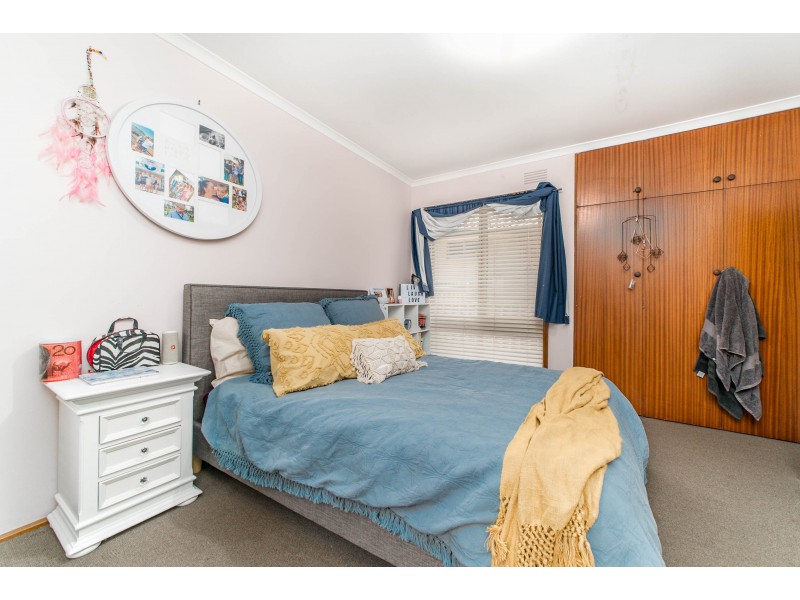 5 Falcon Place, Kooringal NSW 2650