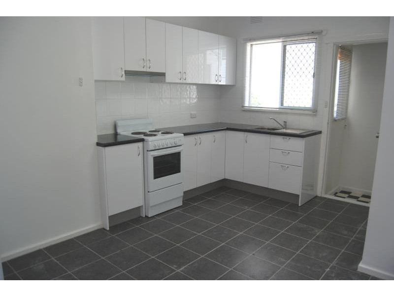 34 Warrawong Street, Kooringal NSW 2650