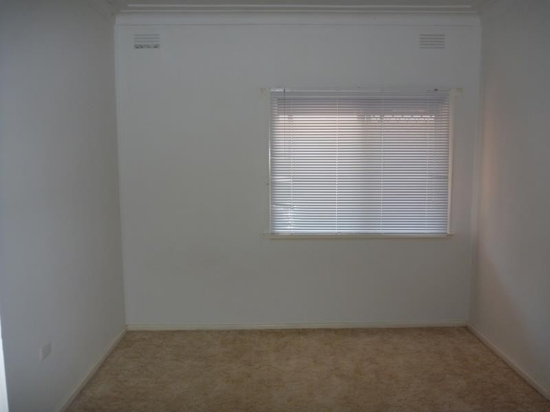 34 Warrawong Street, Kooringal NSW 2650