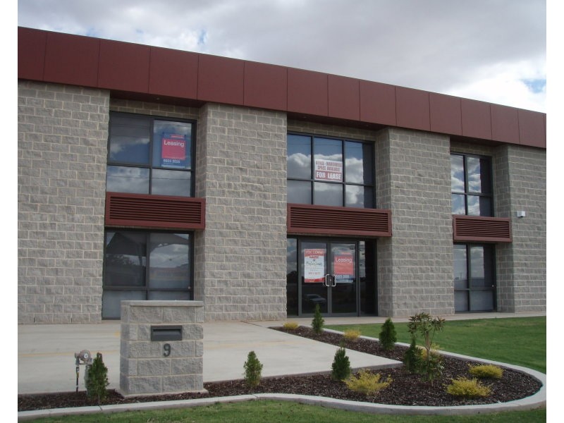 9 Ball Place, Wagga Wagga NSW 2650