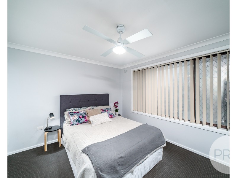 4 Binda Place, Ashmont NSW 2650