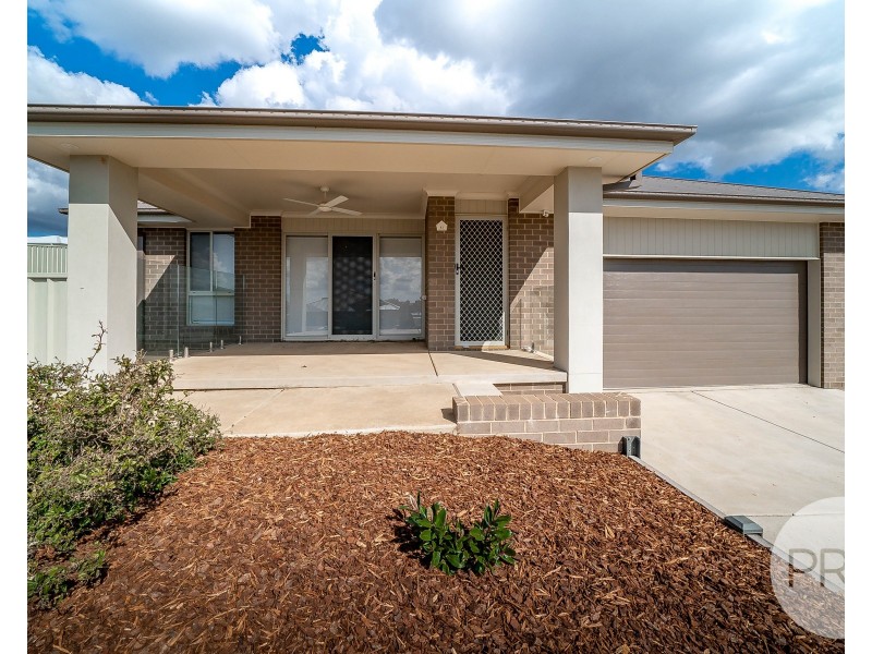 41 Deakin Avenue, Lloyd NSW 2650