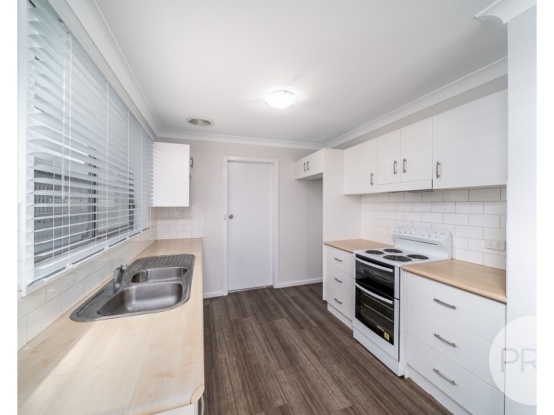 12 Vestey Street, Wagga Wagga NSW 2650