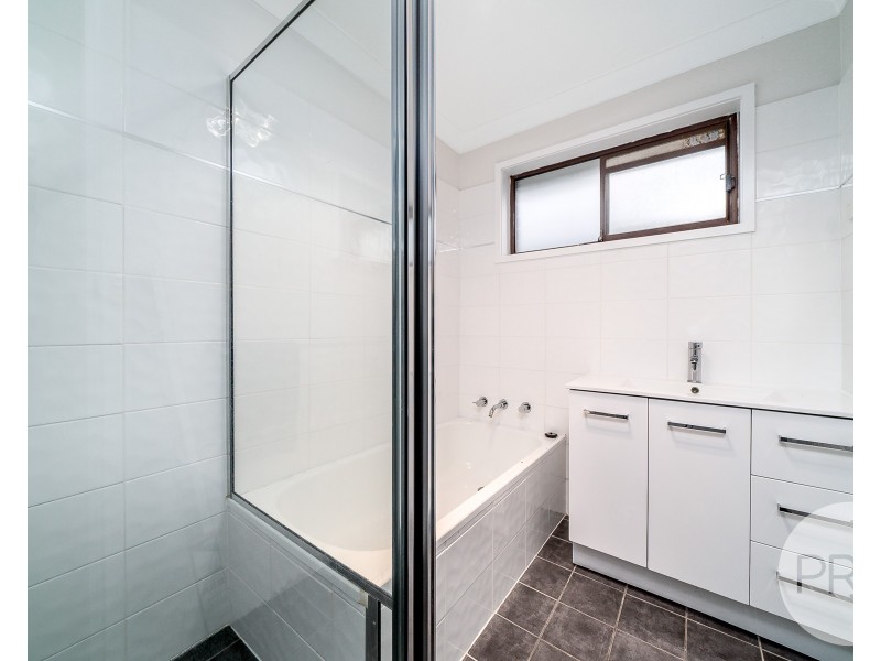 12 Vestey Street, Wagga Wagga NSW 2650