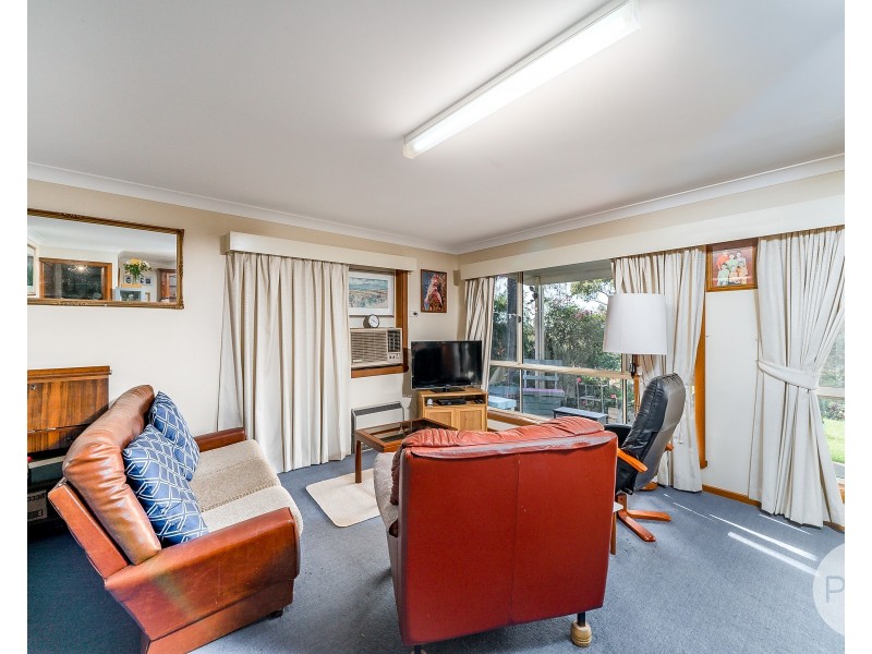 4 Bermingham Avenue, San Isidore NSW 2650