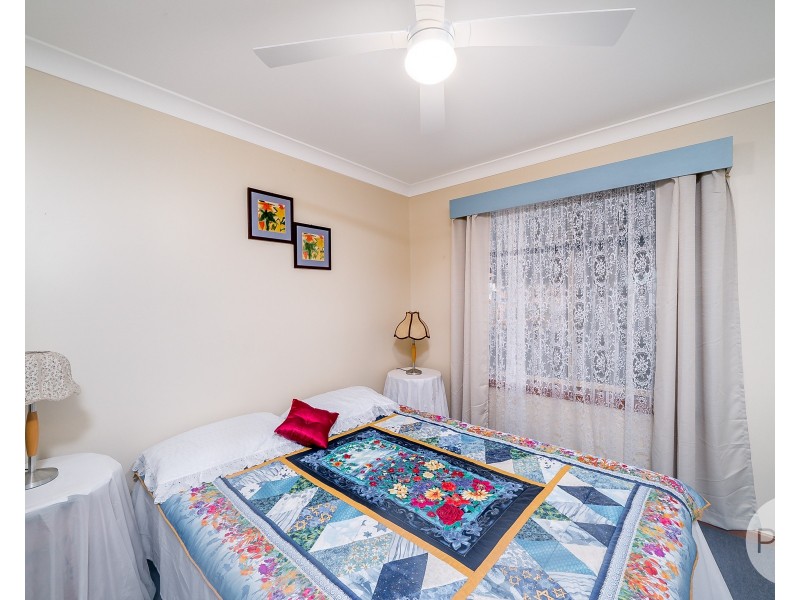 4 Bermingham Avenue, San Isidore NSW 2650