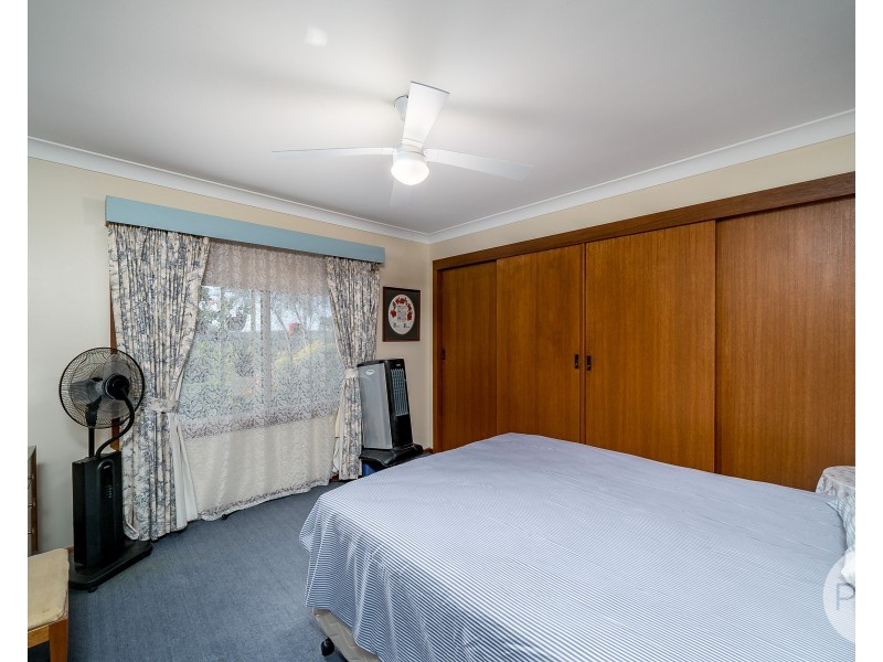 4 Bermingham Avenue, San Isidore NSW 2650