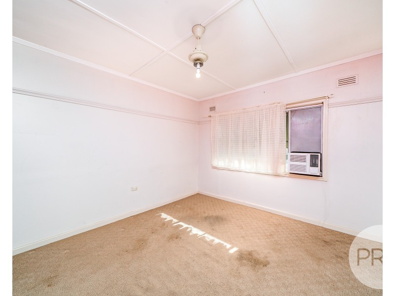 74 Allonby Avenue, Forest Hill NSW 2651