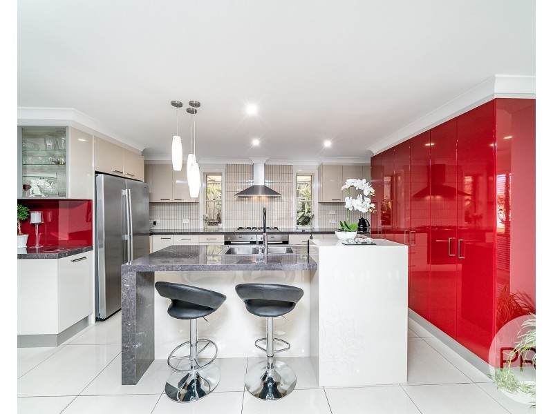 54 Allambie Way, Mount Austin NSW 2650
