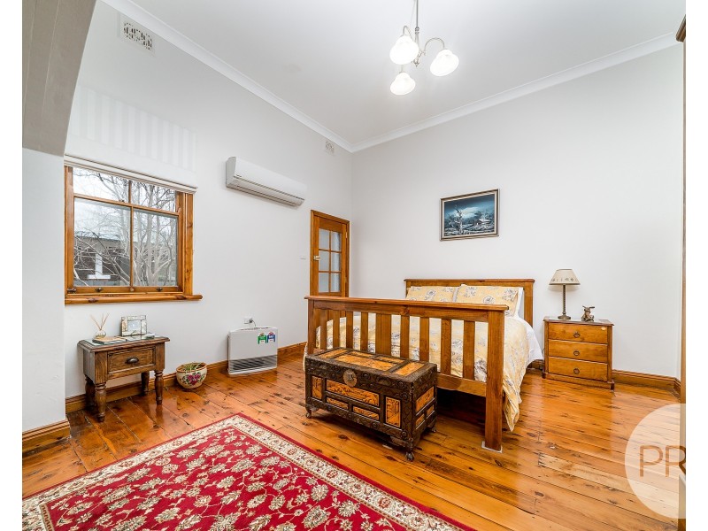 98 Crampton Street, Wagga Wagga NSW 2650