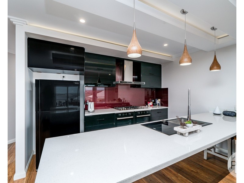 11 Whitten Avenue, Boorooma NSW 2650