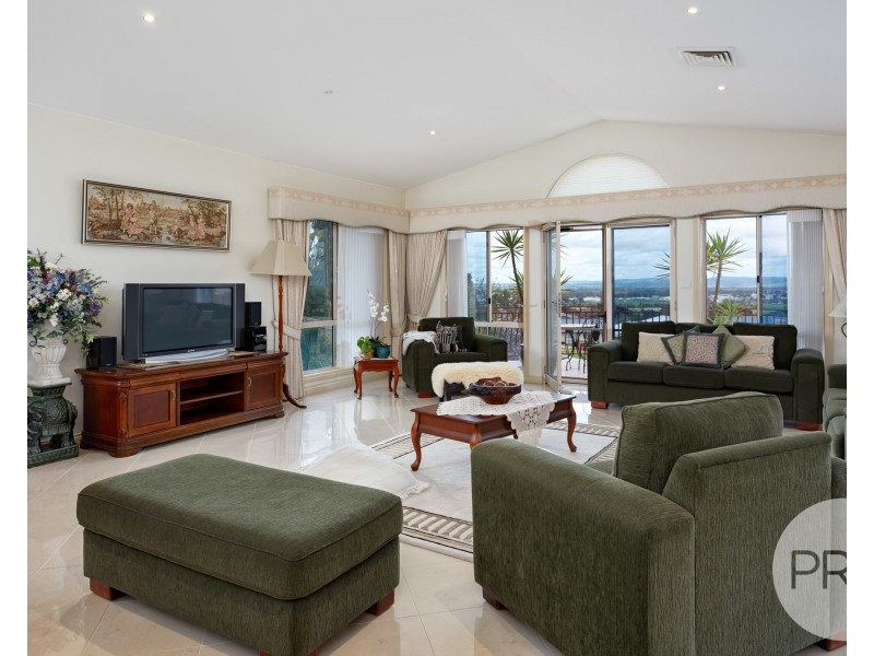 11 Stellway Close, Kooringal NSW 2650