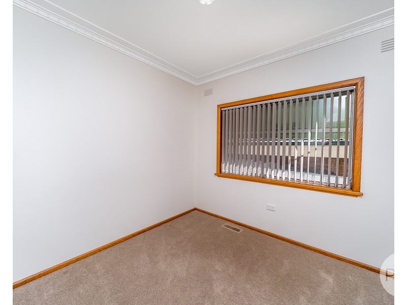 27 Anne Street, Tolland NSW 2650