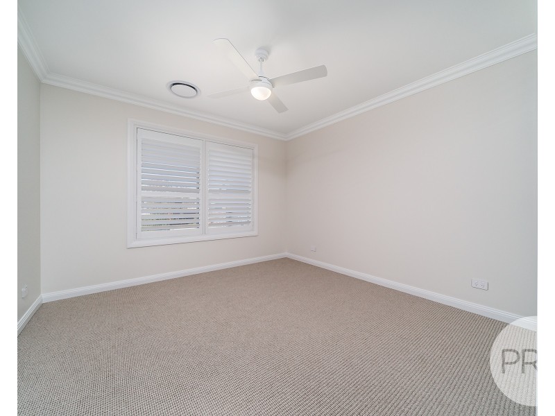 91 Coleman Street, Turvey Park NSW 2650