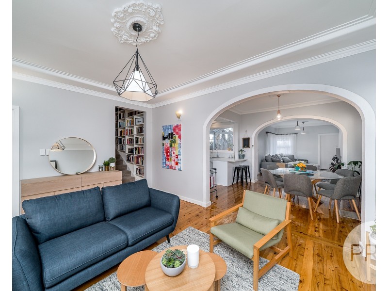 27 Garland Street, Turvey Park NSW 2650