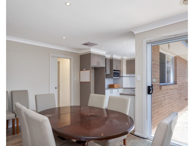 47 Jack Avenue, Mount Austin NSW 2650