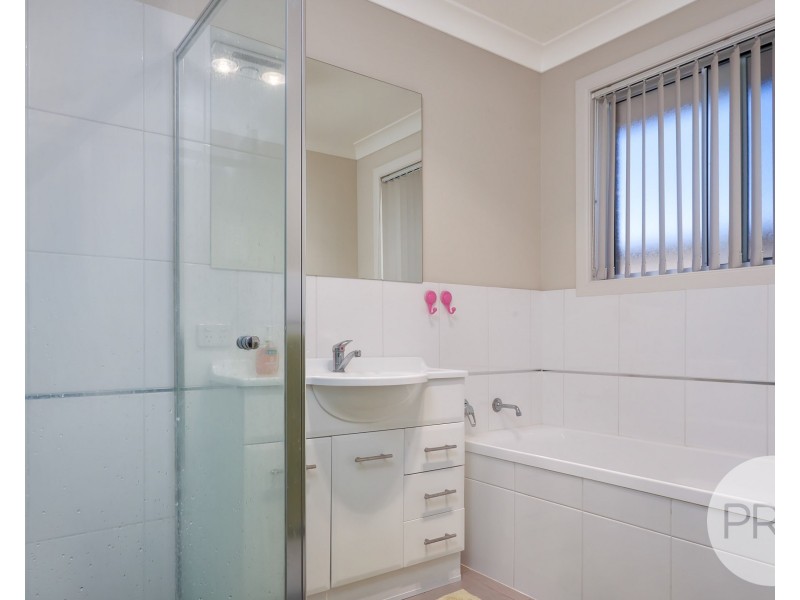 47 Jack Avenue, Mount Austin NSW 2650