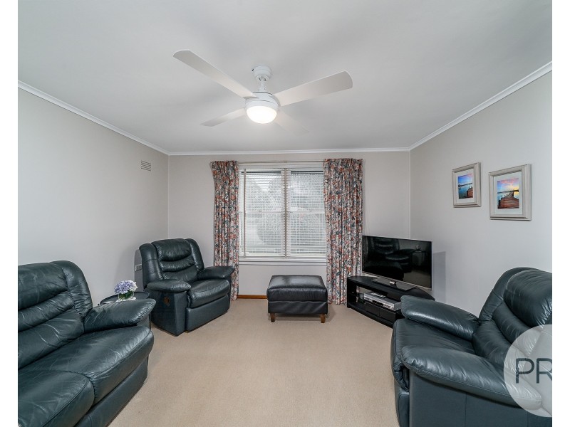 21 Tarakan Avenue, Wagga Wagga NSW 2650