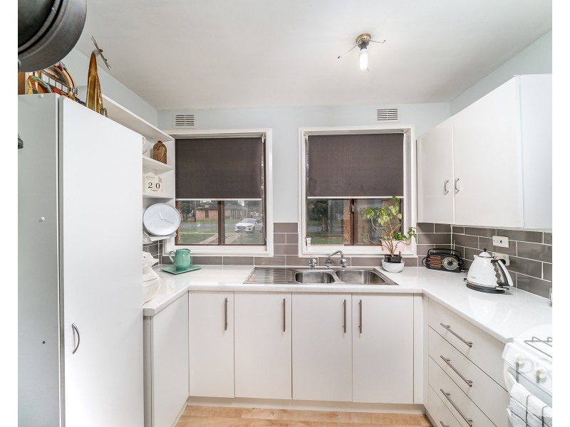 277 Fernleigh Road, Ashmont NSW 2650