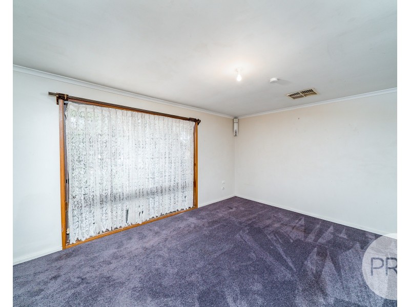 11 Cox Avenue, Forest Hill NSW 2651