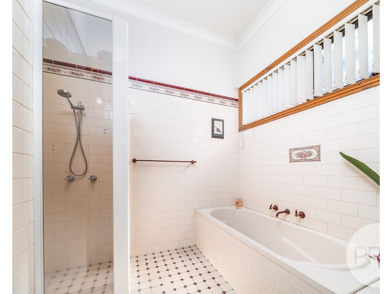 30 William Street, North Wagga Wagga NSW 2650