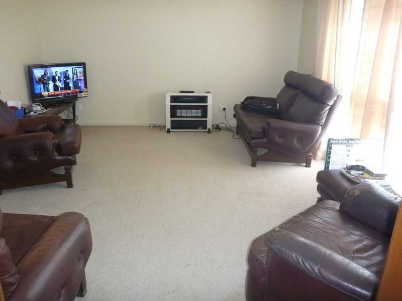 22 Geneva Crescent, Lake Albert NSW 2650