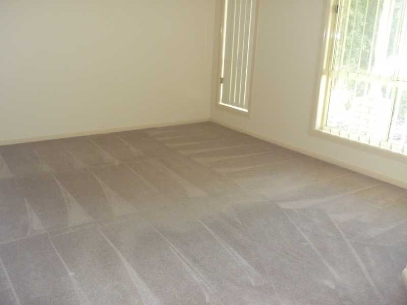 14 Kaloona Drive, Bourkelands NSW 2650