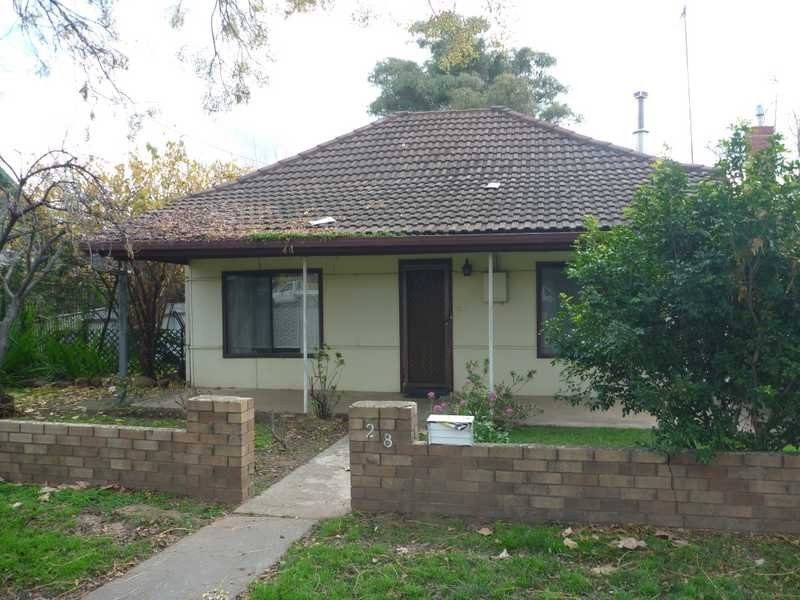 28 Best Street, Wagga Wagga NSW 2650