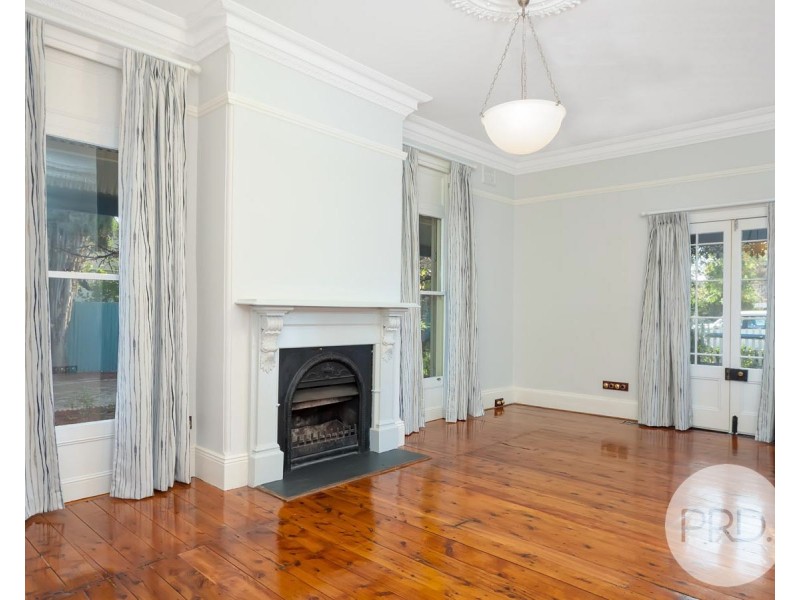 58 Kincaid Street, Wagga Wagga NSW 2650