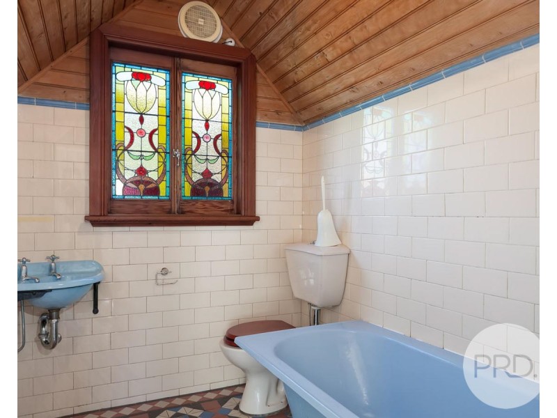 58 Kincaid Street, Wagga Wagga NSW 2650