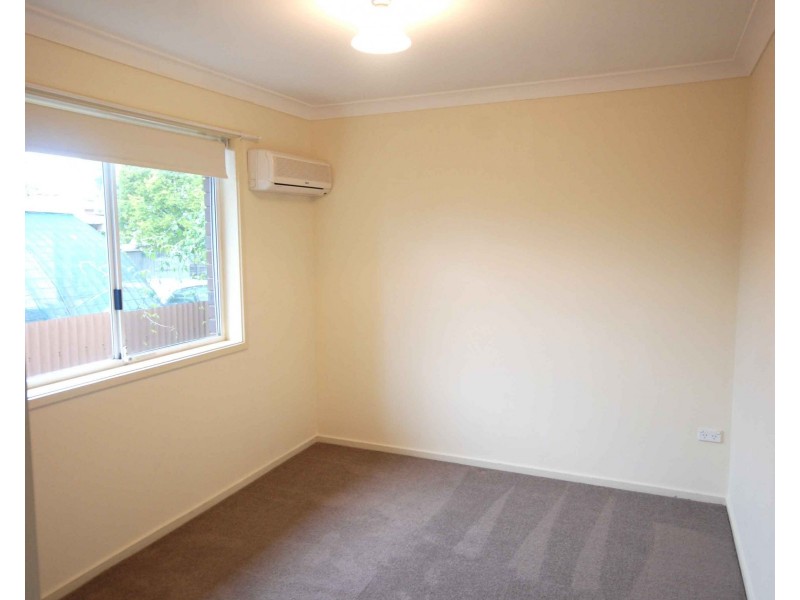 55 Cutler Avenue, Kooringal NSW 2650