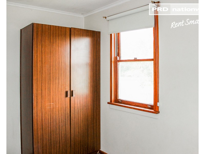 40 Gilmore Avenue, Mount Austin NSW 2650