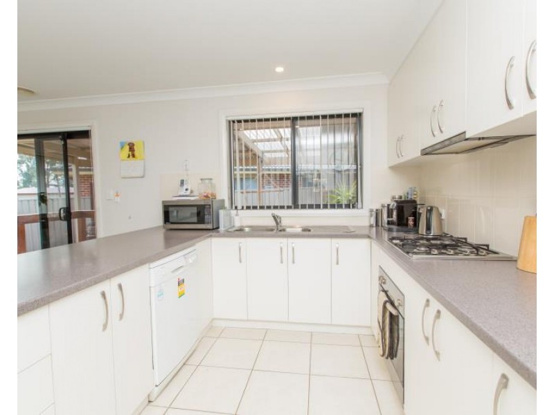 41 Swan Street, Ashmont NSW 2650