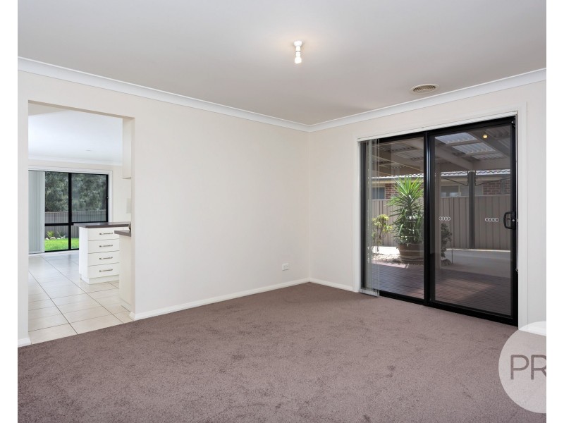 41 Swan Street, Ashmont NSW 2650