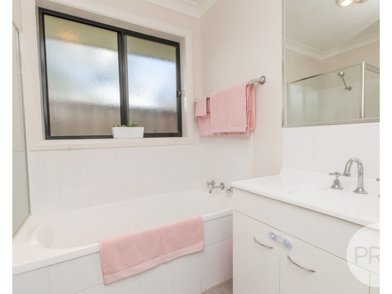 41 Swan Street, Ashmont NSW 2650