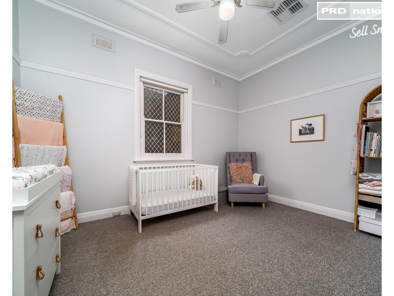 17 Edmondson, Turvey Park NSW 2650