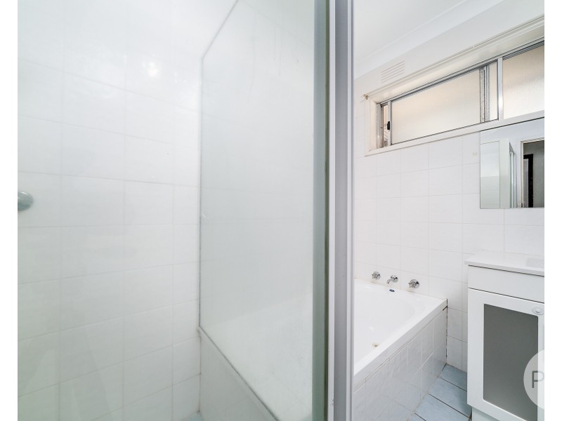 8 Banner, Forest Hill NSW 2651