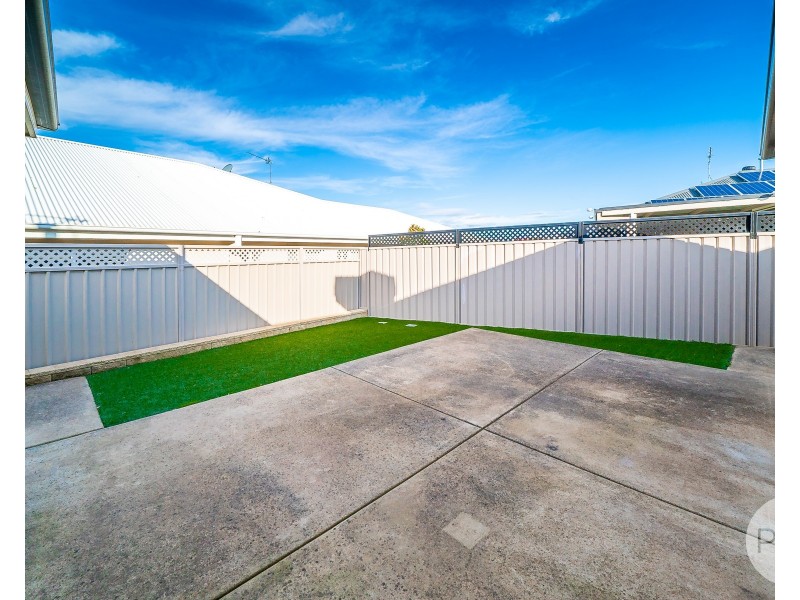 1/73 Stirling, Tatton NSW 2650