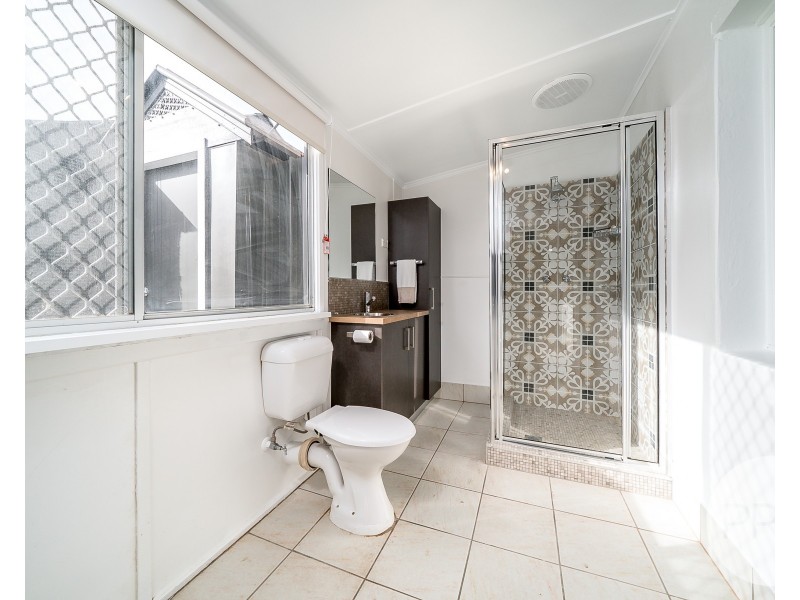 75 Beckwith Street, Wagga Wagga NSW 2650