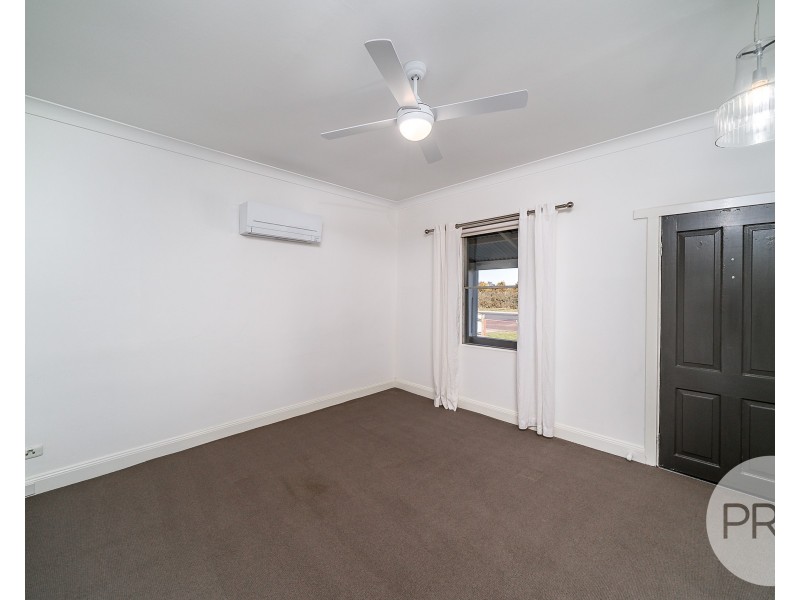 73 Beckwith Street, Wagga Wagga NSW 2650